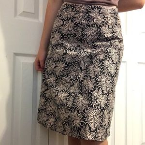 GAP Size 4 Patterned Knee Length Blue A-Line Skirt